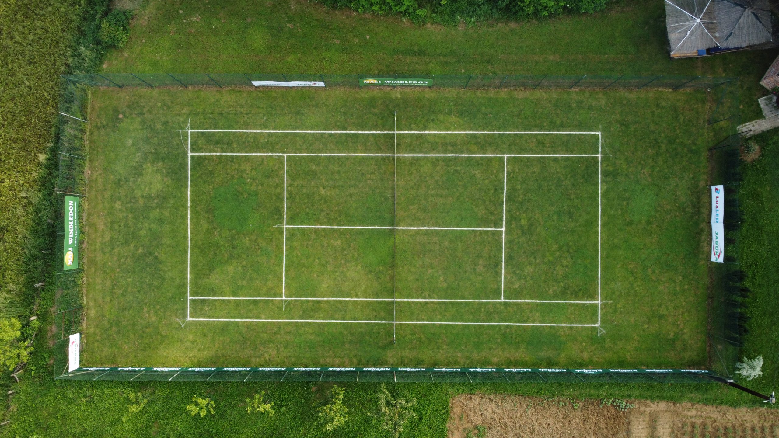 Tennis base 11